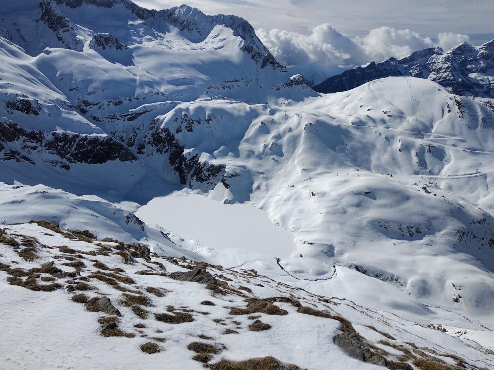 Mucha nieve en la zona de Panticosa