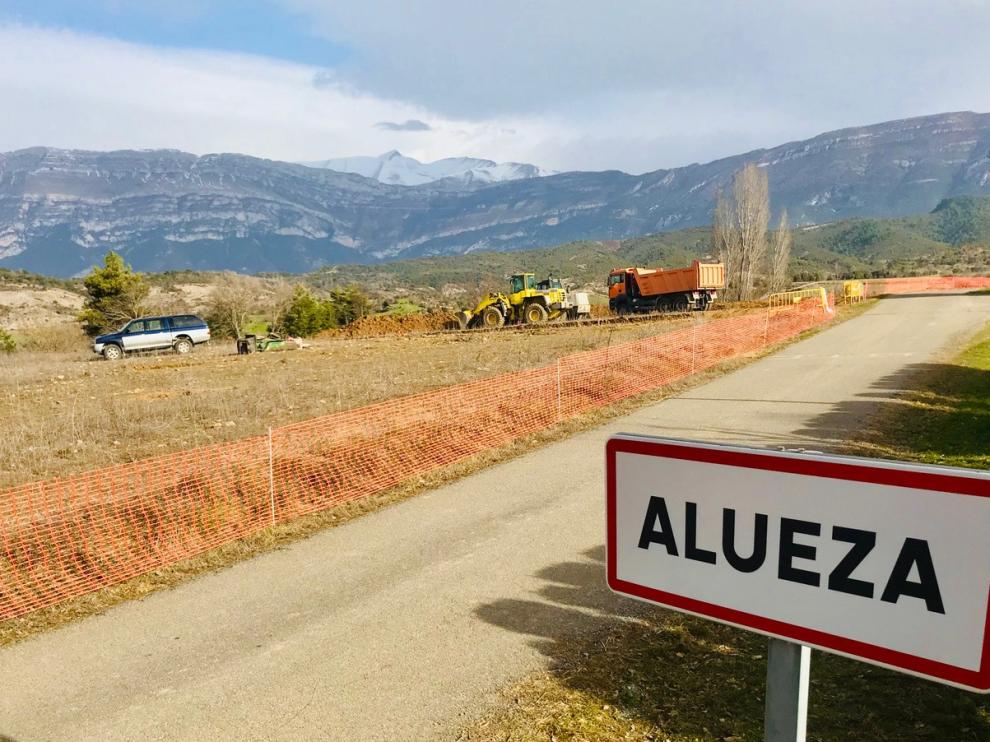 Comienzan las obras del primer campin en Alueza
