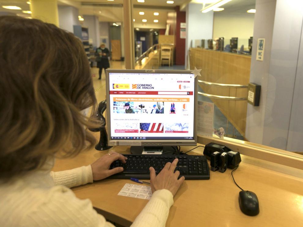 Los préstamos de ebooks en las Bibliotecas Municipales crecen un 101 por ciento entre los oscenses