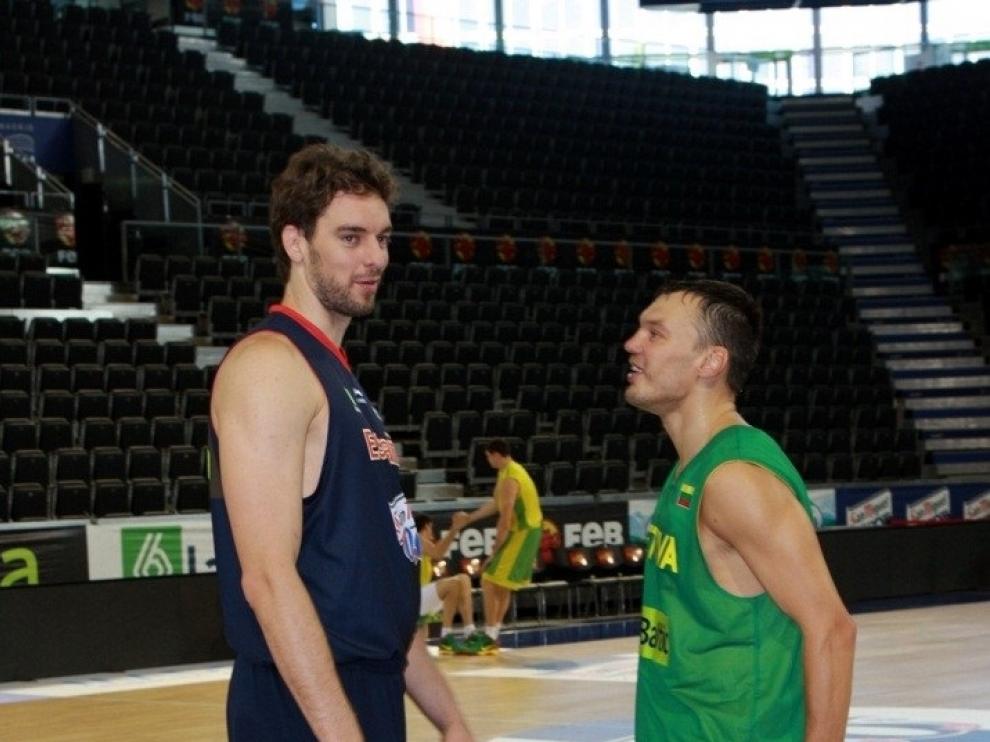 Pau Gasol y Sarunas Jasikevicius