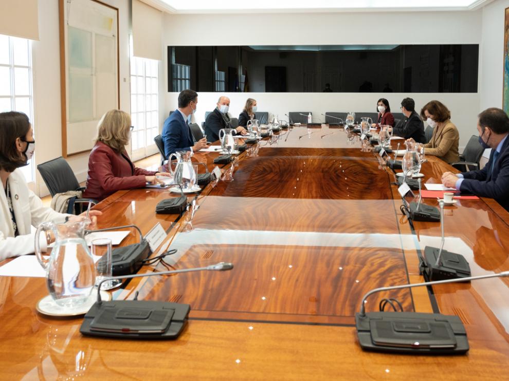 Reunión celebrada por Pedro Sánchez y sus ministros sobre el pasaporte de vacunación.
