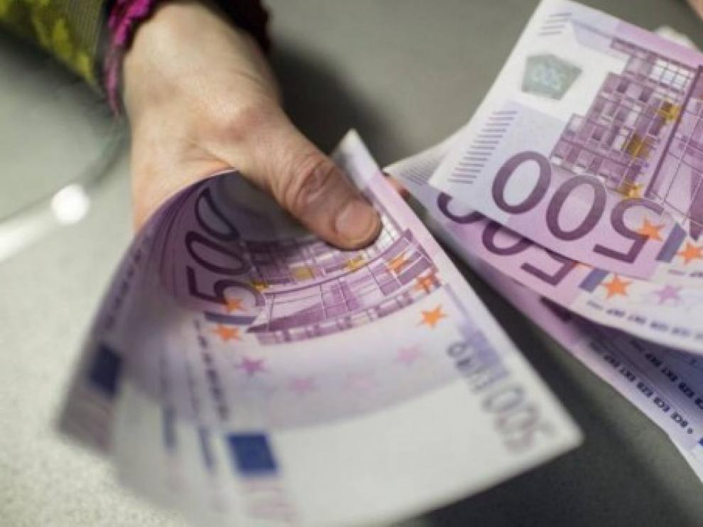 Un ciudadano francés dona 40.000 euros para reducir el déficit del país