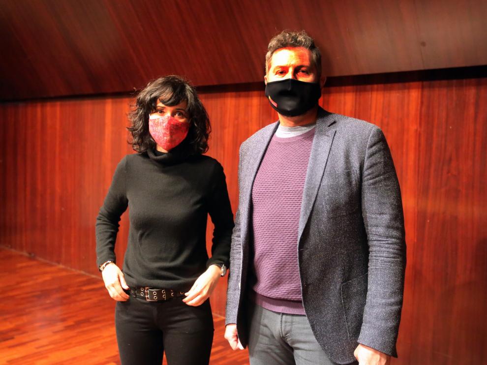 Edurne Portela y Alberto Sabio, en el salón de actos de la DPH