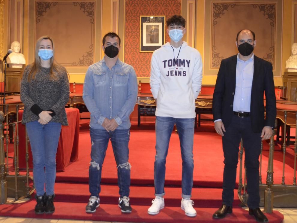 Imagen de la recepción en el ayuntamiento de Barbastro