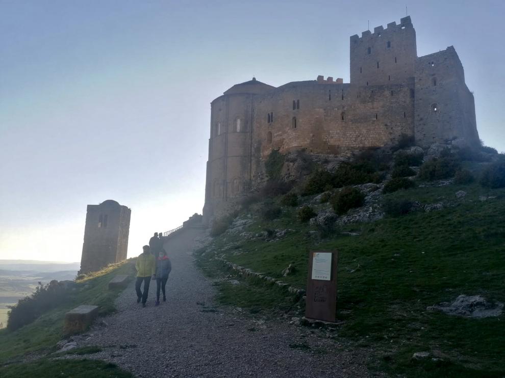 Últimos visitantes del día de ayer en el Castillo de Loarre.