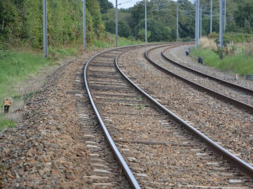 El ferrocarril convencional es un servicio fundamental para muchas localidades.