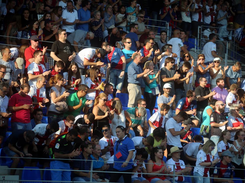 Imagen del público en El Alcoraz en un partido de la pasada temporada