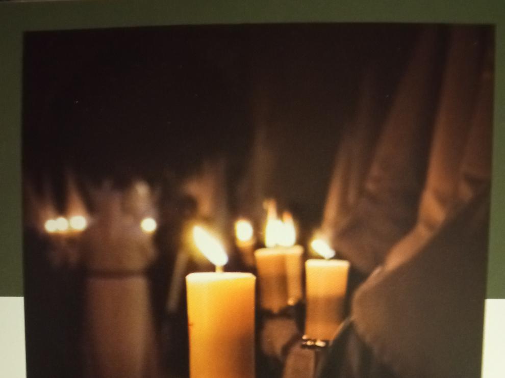 Velas, de Carlos Puértolas.