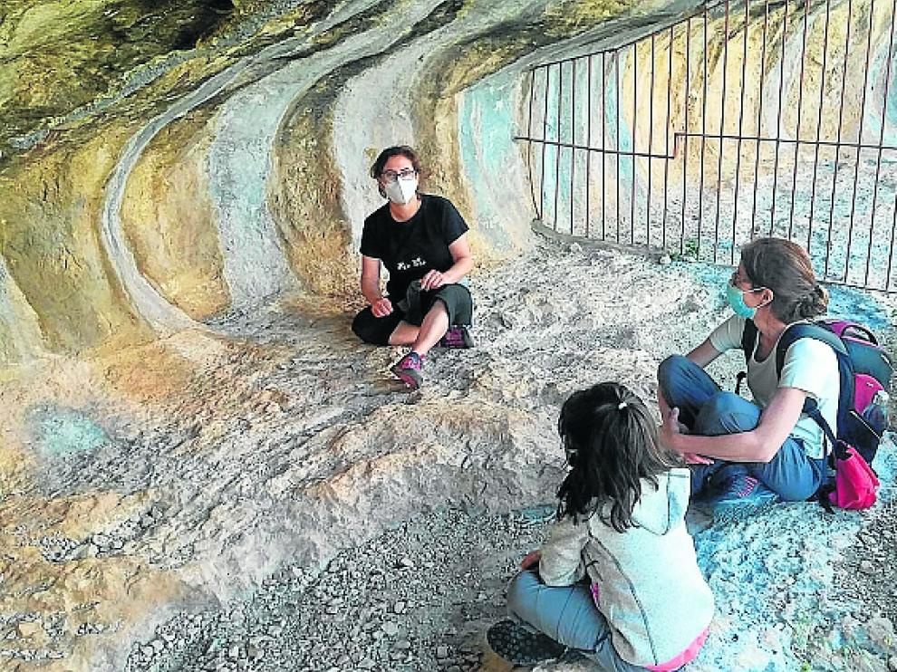 Visita guiada al Abrigo de Arpán