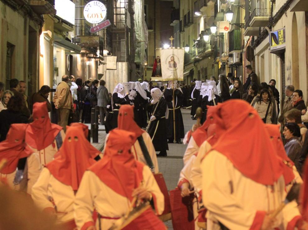 Procesión de Viernes Santo en Huesca
