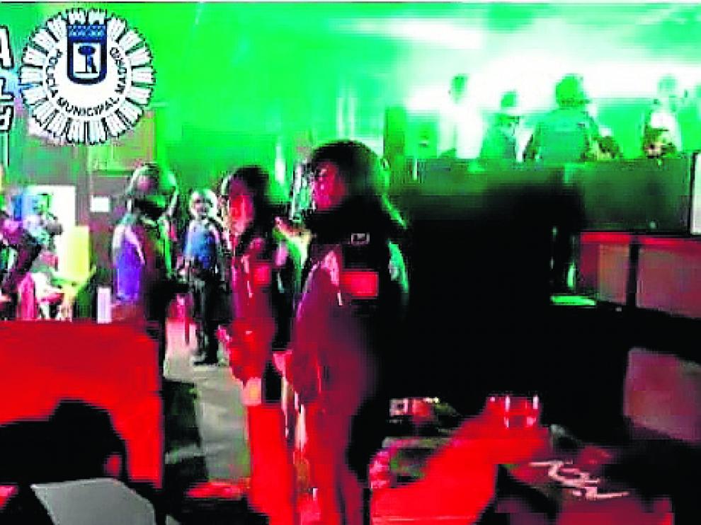 La Policía Municipal de Madrid intervino en variasfiestas ilegales el pasado fin de semana.