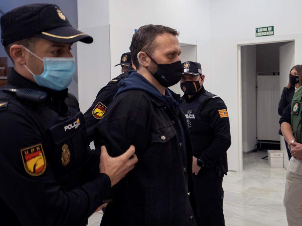 Igor el Ruso, cuando era conducido este martes a la Audiencia de Teruel para la segunda sesión del juicio.
