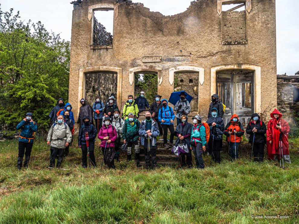 Los excursionistas de Peña Guara en su salida hacia Huértalo y Majones