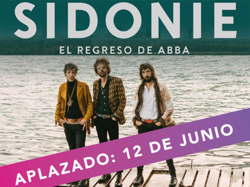 Detalle del cartel del concierto aplazado.