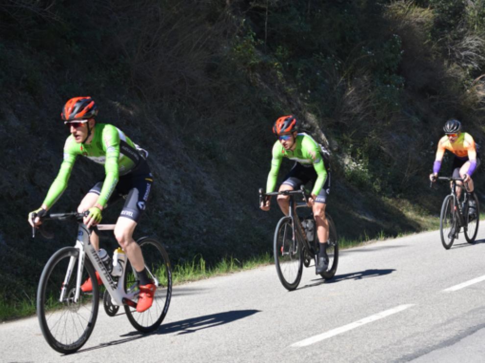 El Huesca La Magia Renaul AutoCuatro corre la Vuelta Guadalentín.