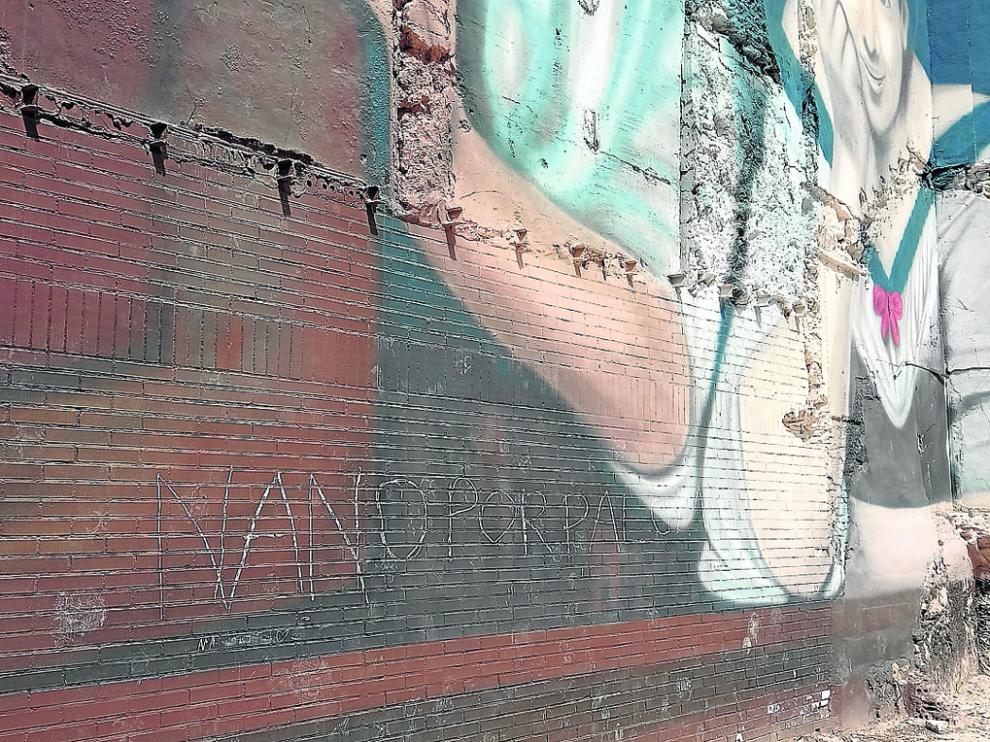 Daños en el mural de Gatta