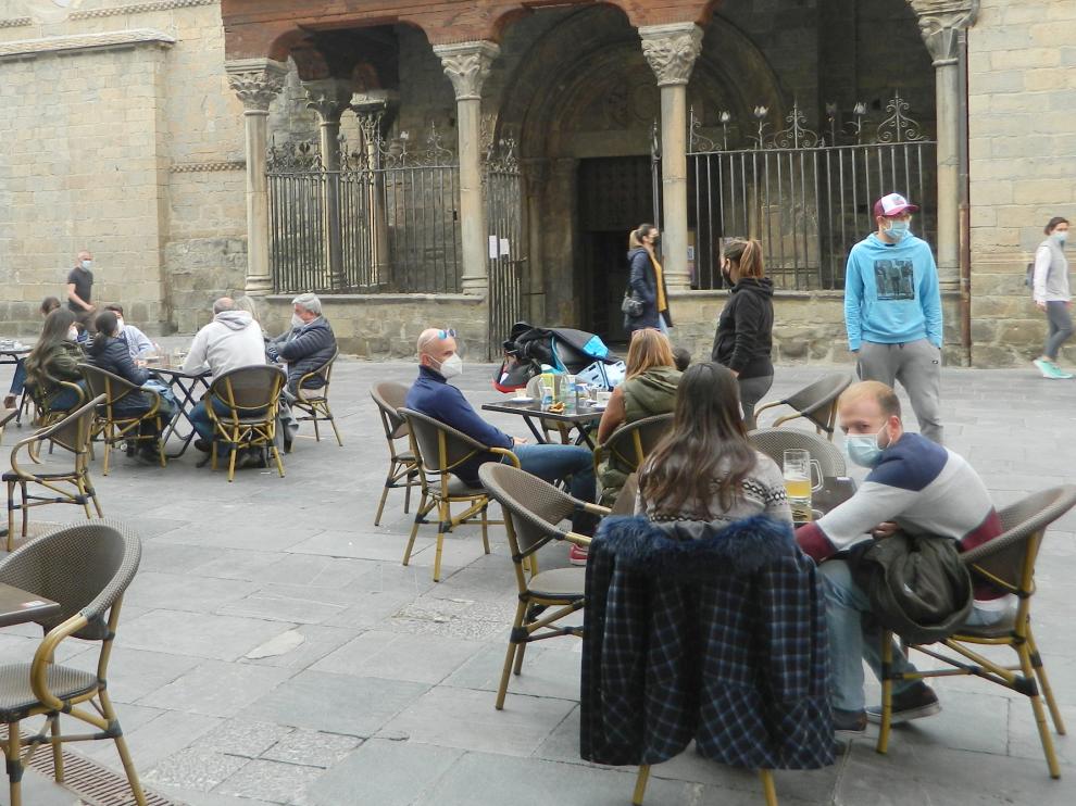 Turistas en Jaca el sábado