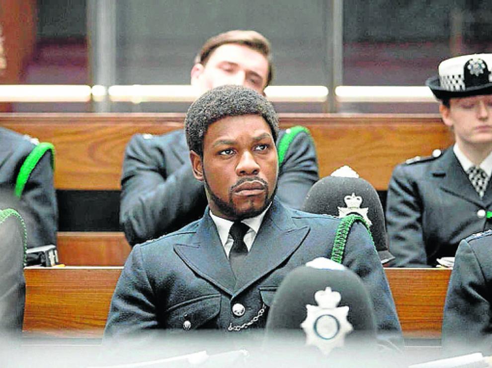 El actor John Boyega opta a un premio por su papel del agente de policía Leroy Logan.