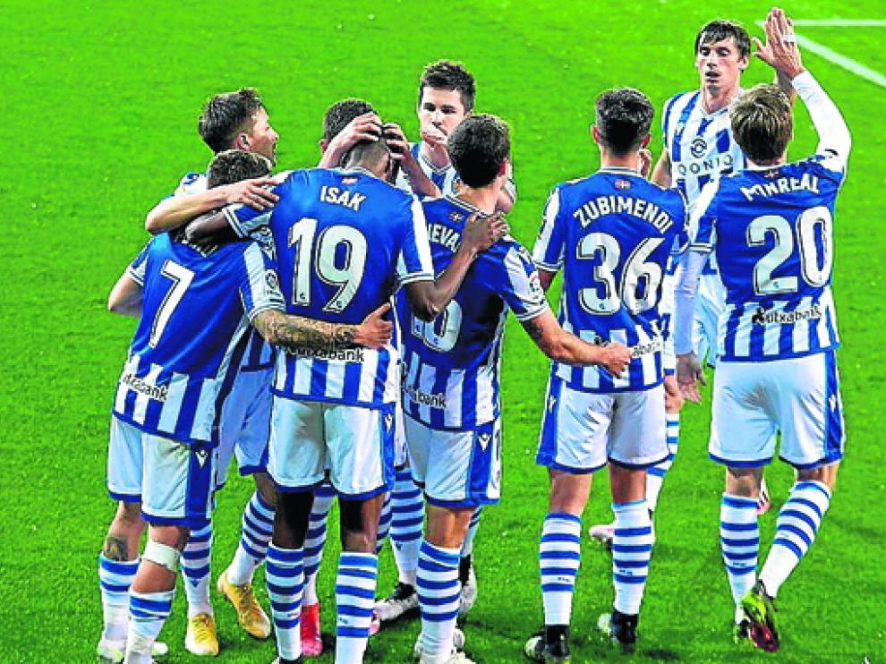 La Real Sociedad buscará en Huesca una victoria que le asegure la clasificación para Europa.