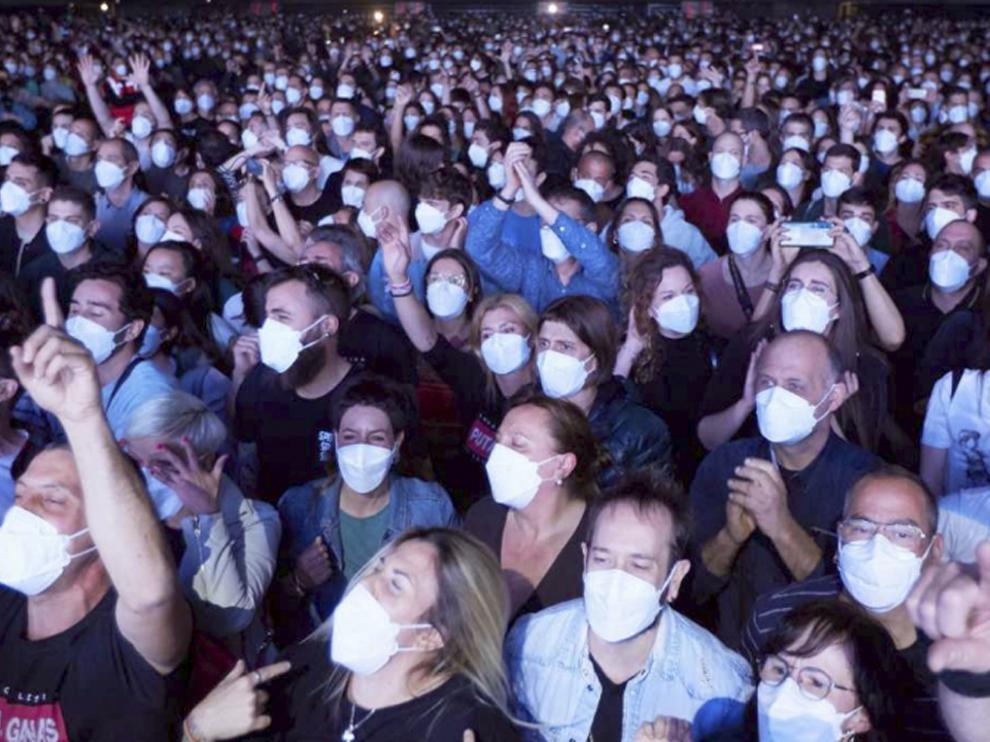 El concierto de Love of Lesbian demostró que los eventos masivos pueden ser seguros.
