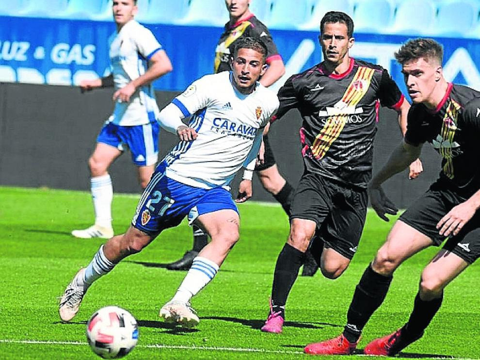 El Barbastro sumó un punto de prestigio en La Romareda ante el filial del Real Zaragoza.