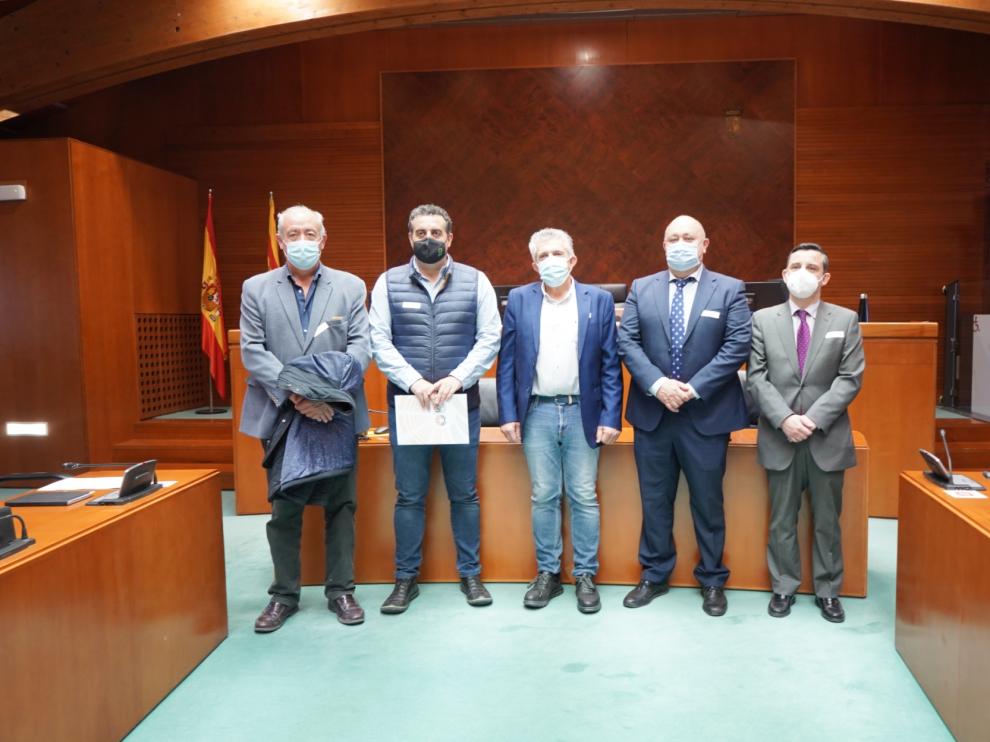 Miembros de Agrica Aragón, en la Comisión de Comparecencias Ciudadanas.