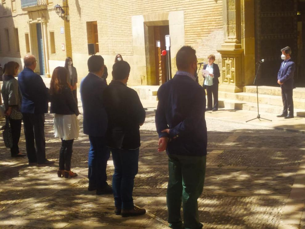Acto del Día de Europa en la plaza del ayuntamiento de Huesca