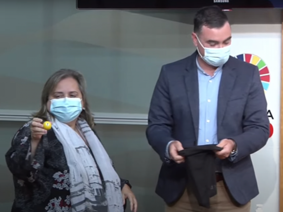 Imagen del sorteo que se celebró ayer en el edificio Pignatelli.