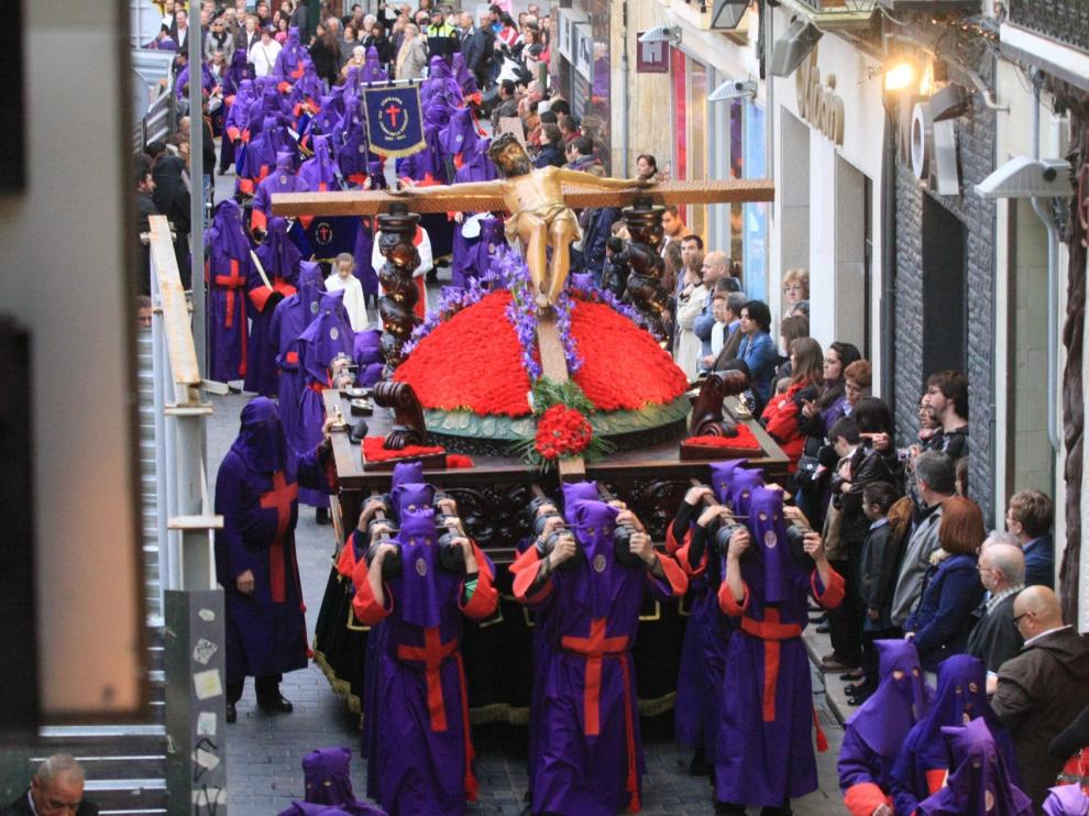Procesión de Viernes Santo en Huesca