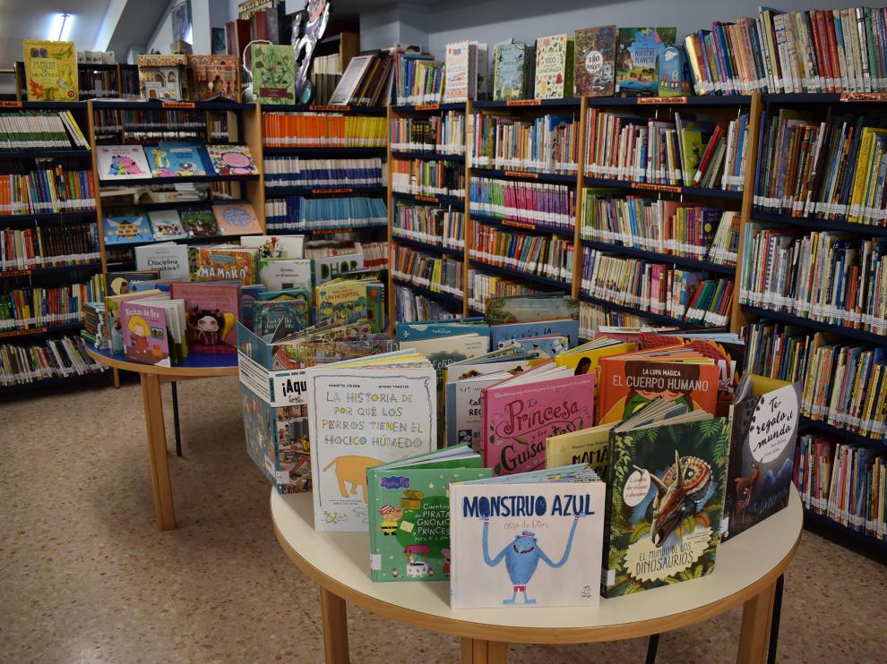 Biblioteca municipal de Monzón.