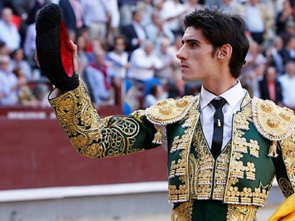 El torero Víctor Barrio falleció a la edad de 29 años en la plaza de toros de Teruel.