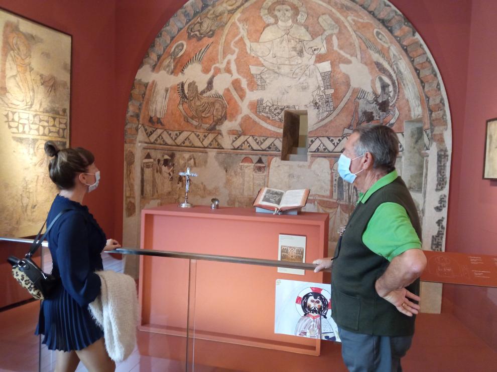 Visitantes en el Museo Diocesano de Barbastro-Monzón