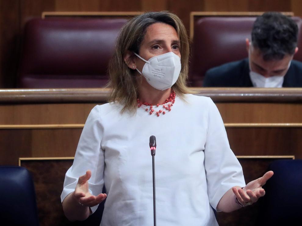Teresa Ribera en la sesión de control al Gobierno