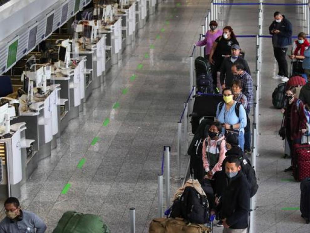 La UE permitirá la entrada a viajeros procedentes del Reino Unido y Estados Unidos, entre otros