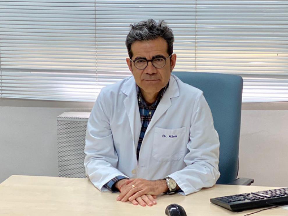 Ignacio Alins, cardiólogo del hospital Viamed Santiago.
