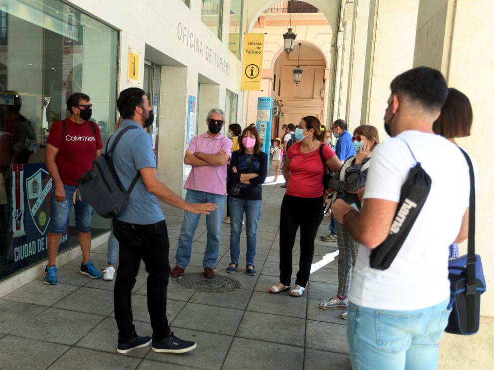 Cuatro grupos disfrutaron este sábado de la visita ‘Pioneros oscenses"
