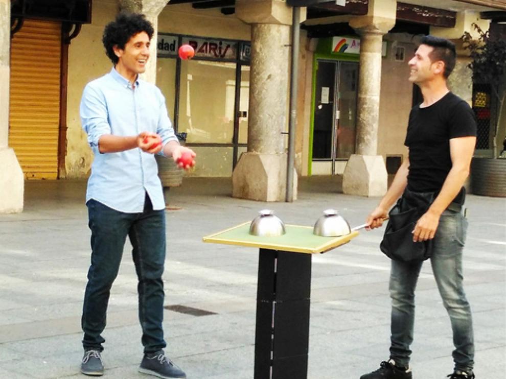 Miguel de Lucas e Ismael Civiac, en plena grabación.