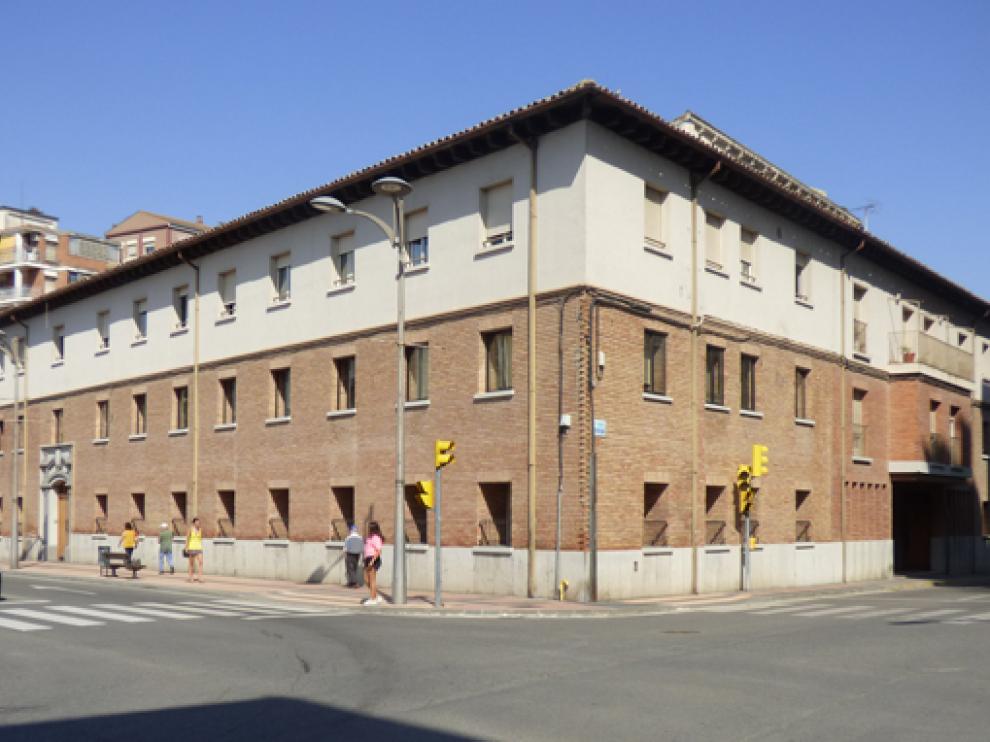Residencia de la Casa Amparo de Barbastro.