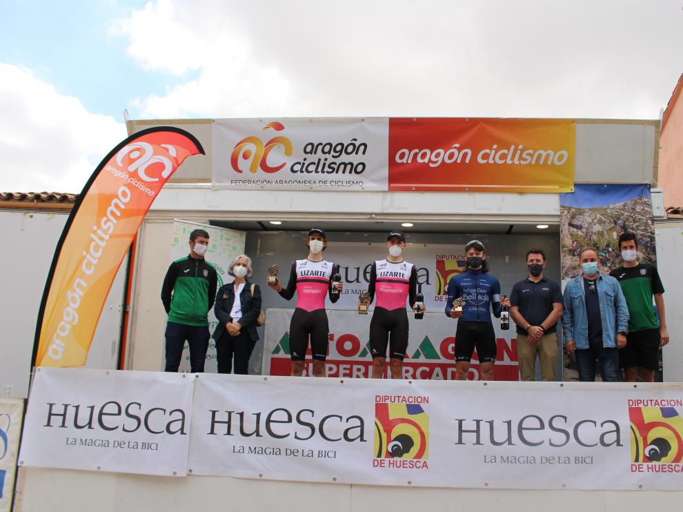 Podio de la general de la Challenge, con el jaqués Pablo Castrillo en lo más alto