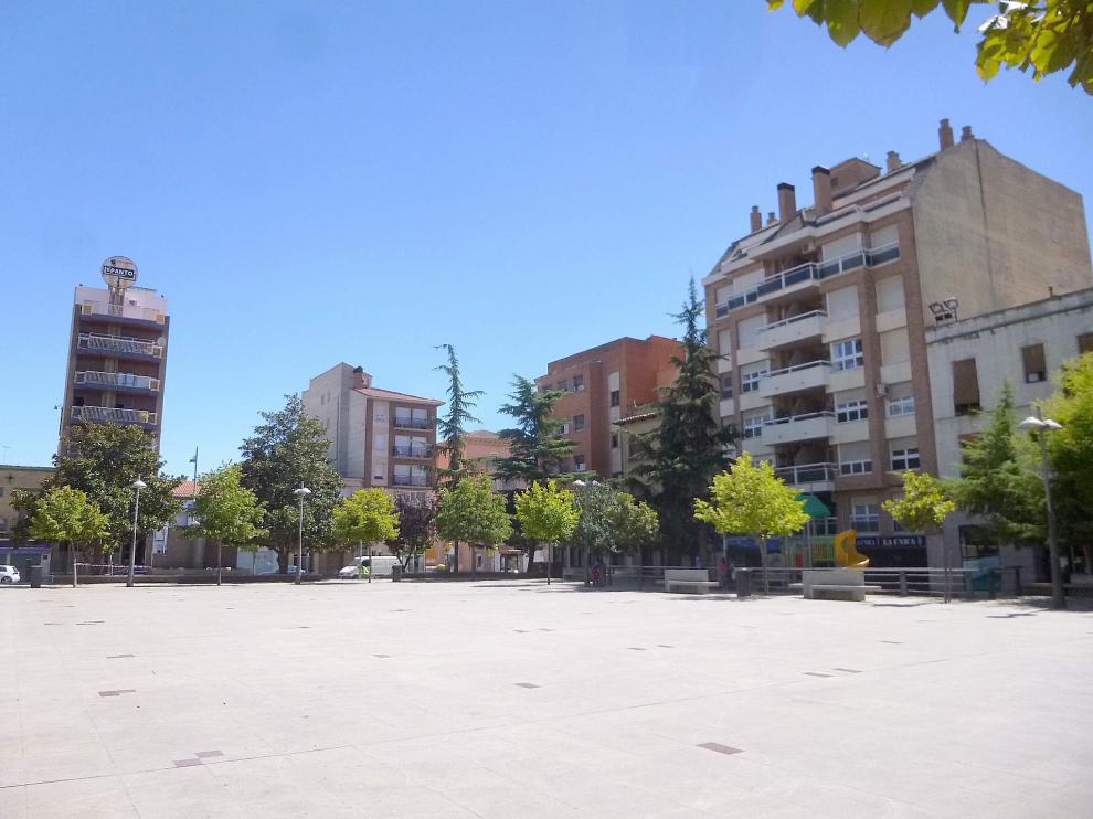 Imagen de archivo de la plaza de España de Binéfar.