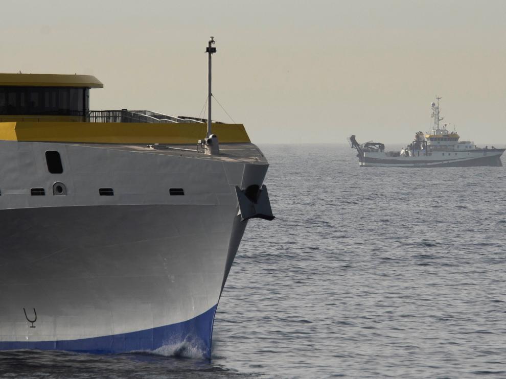 Barco Oceonográfico que busca a las dos niñas de Tenerite.