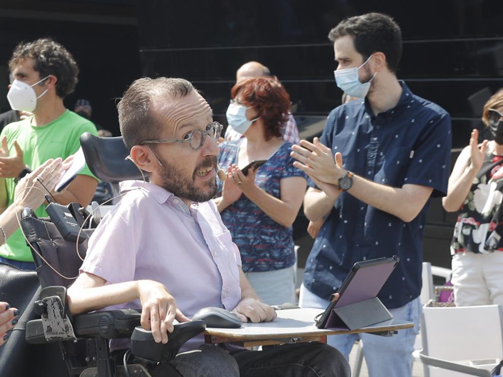 Pablo Echenique, en el último acto de la campaña de la ministra de Derechos Sociales para liderar Podemos, en Zaragoza.
