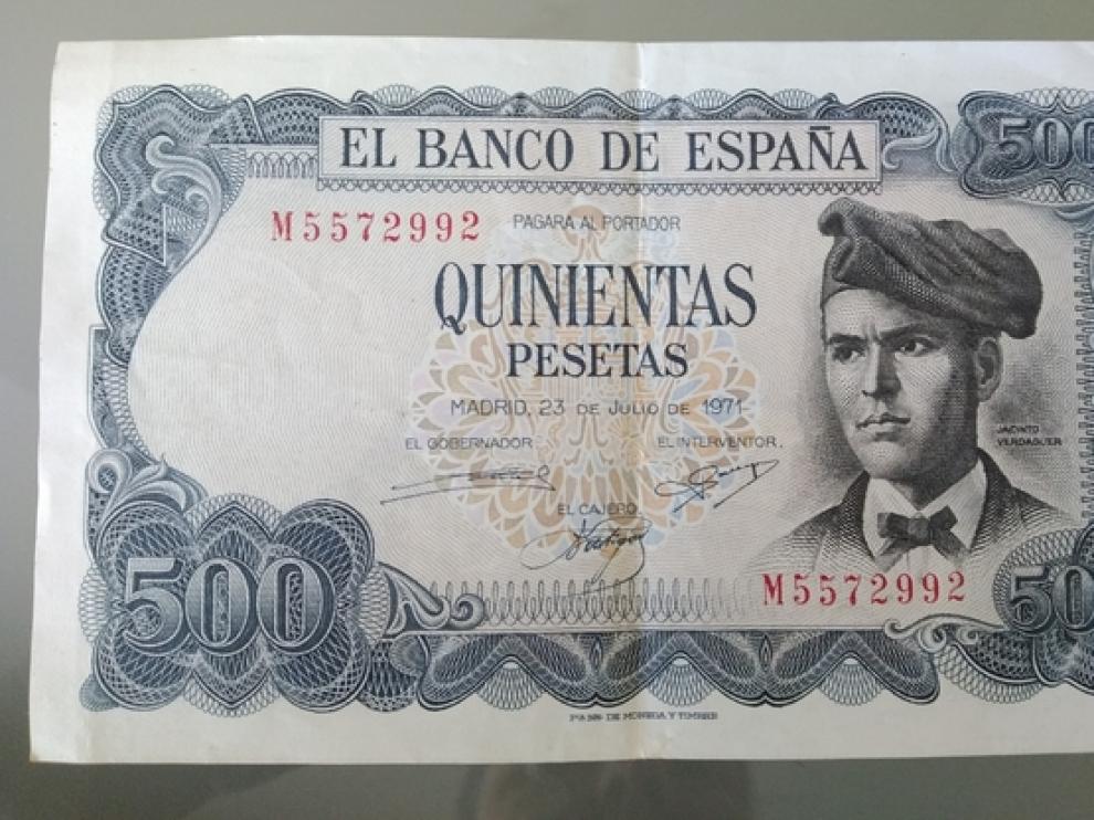 Un billete de quinientas pesetas.