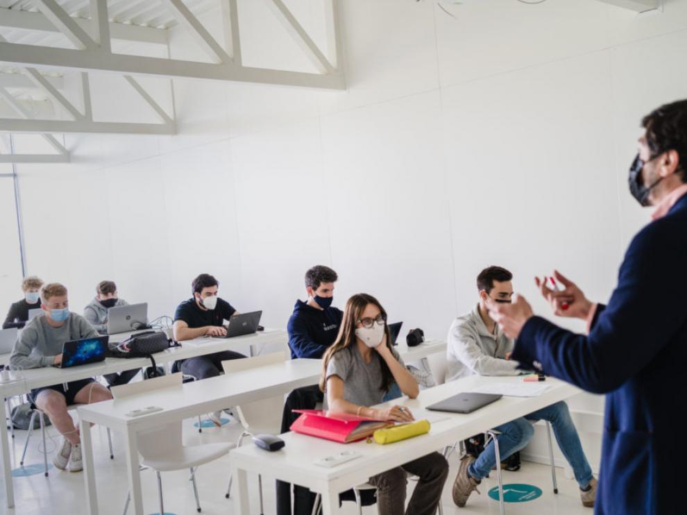 Los alumnos recibirán formación en habilidades directivas, competencias analíticas y concienciación social de las organizaciones.