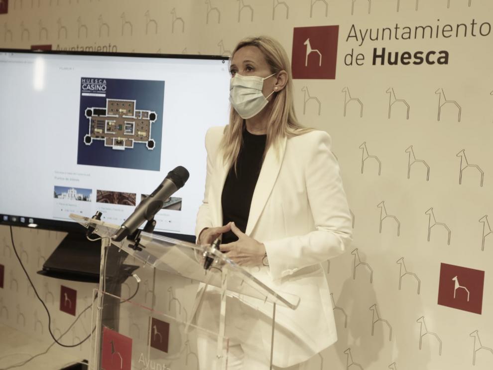 Cristina de la Hera, concejal responsable del Casino en el Ayuntamiento de Huesca