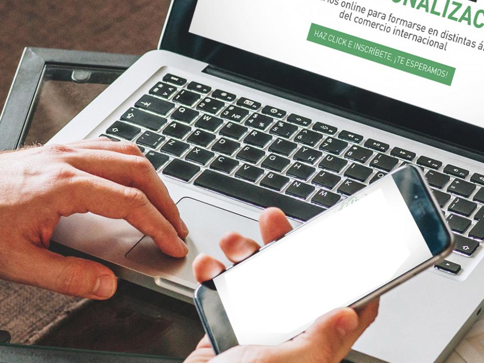 La reclamante compró por internet unos auriculares inalámbricos que no recibió