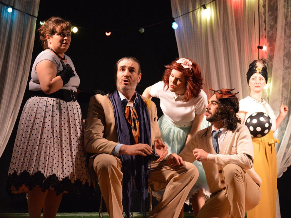 Fragmento de la obra ‘Mucho ruido y pocas nueces, sound party’. teatro sonna
