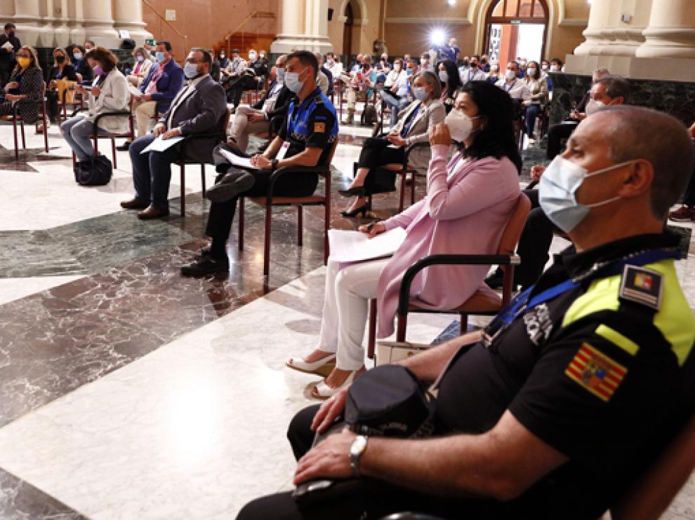 Asistentes a la jornada para coordinar a las instituciones en la lucha contra la violencia machista.