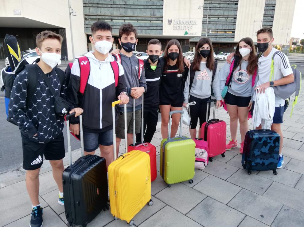 Los jugadores que competirán en Moguer, antes de coger el AVE en Delicias