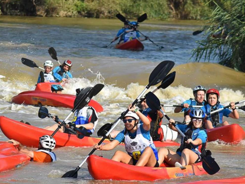 Los descensos en piragua serán una de las actividades estos meses.